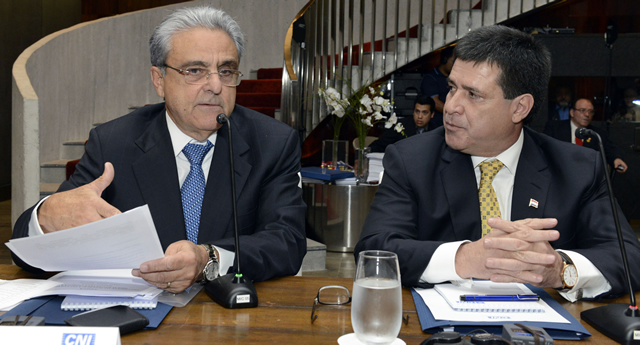 Robson Braga de Andrade e o presidente do Paraguai, Horacio Cartes